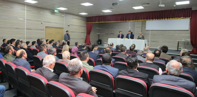 İlçemizde  Köy ve Mahalle Muhtarları Toplantısı Valimiz Mustafa MASATLI’nın başkanlığında gerçekleştirildi.