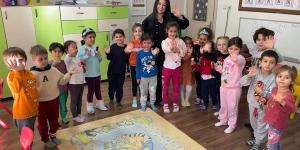 “Gamze Abla Neşe Dağıttı”